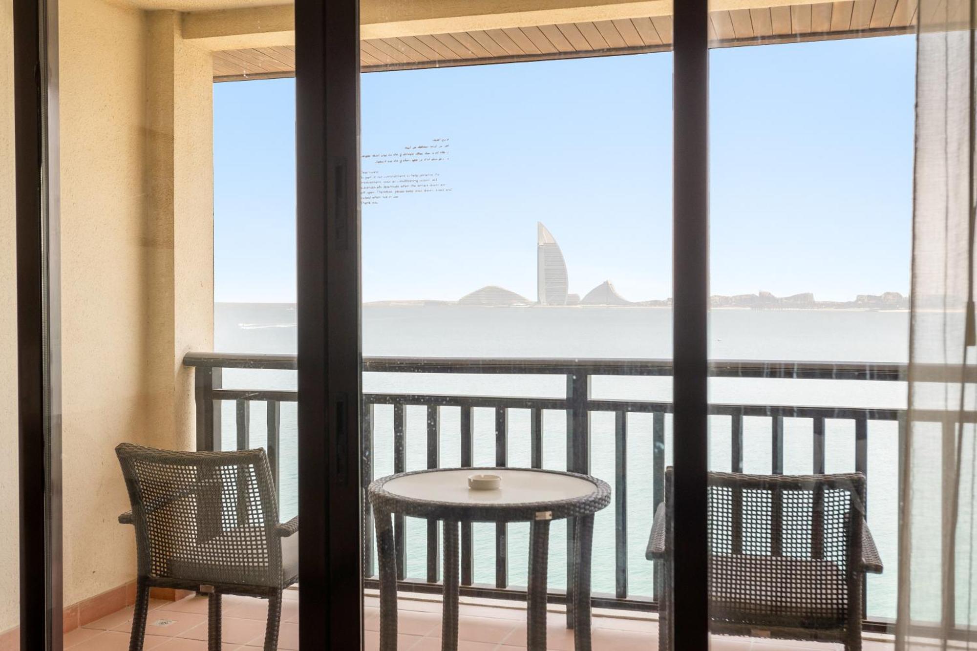 Lux Mina 1 Bhk In Palm Jumeirah With Sea View And Private Beach Appartement